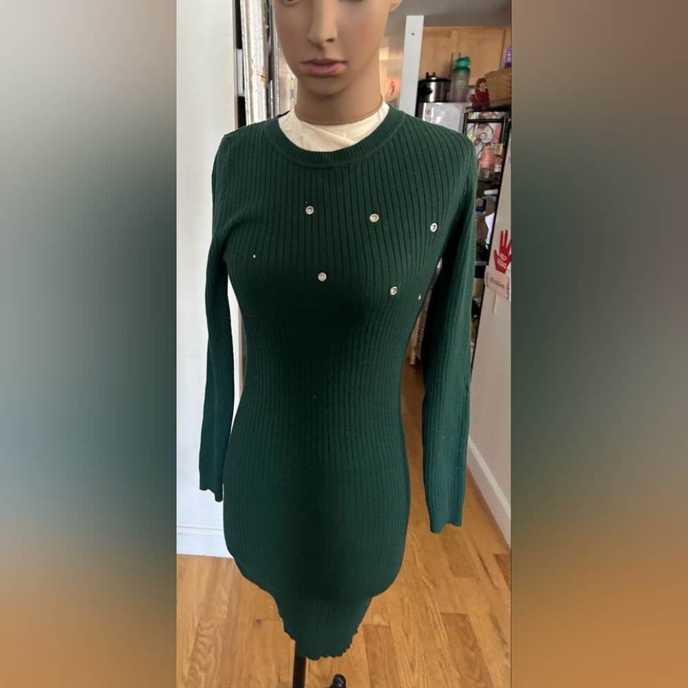 Sexy Green Sweater Dress with Perferated Studs
